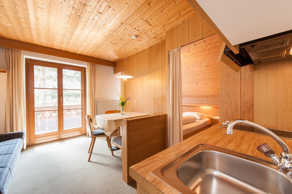 Residence Pichlerhof Oberrasen Rum bild